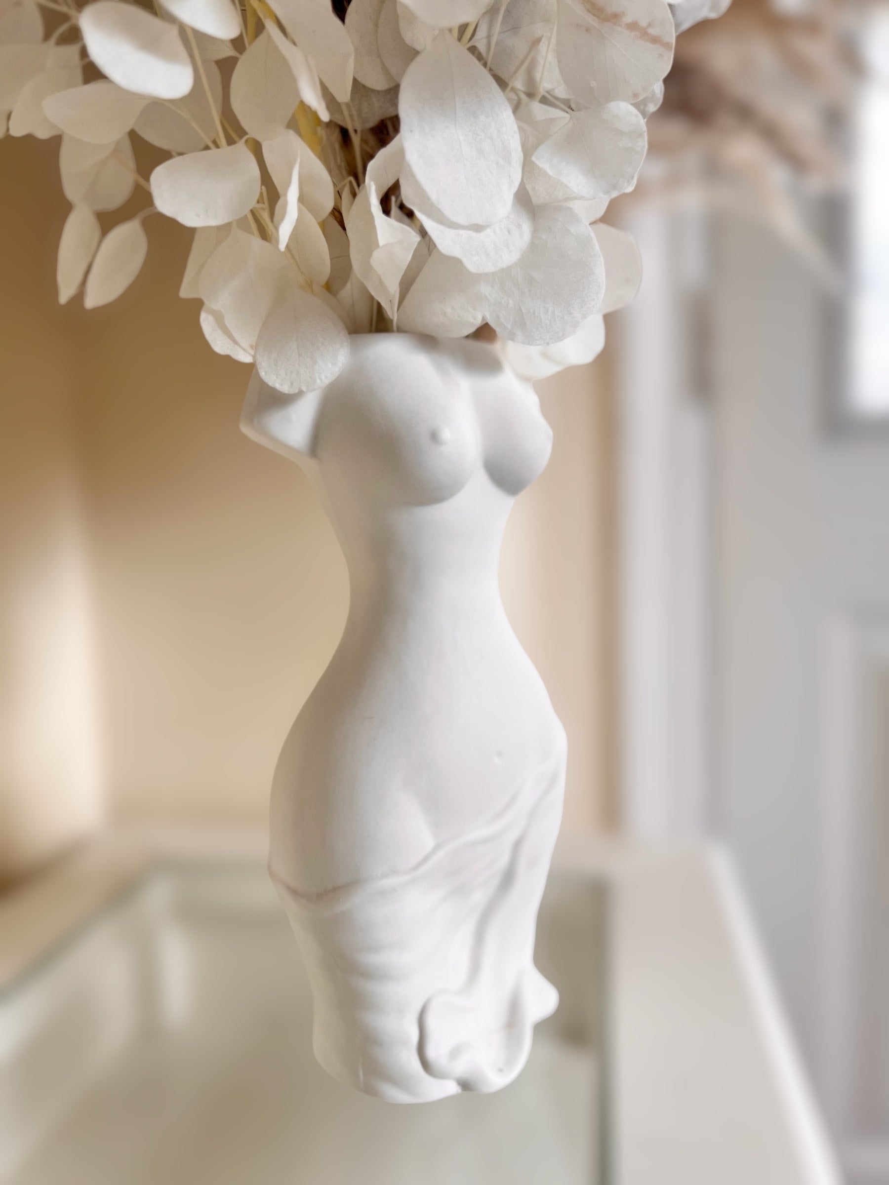 female form vaseaccent